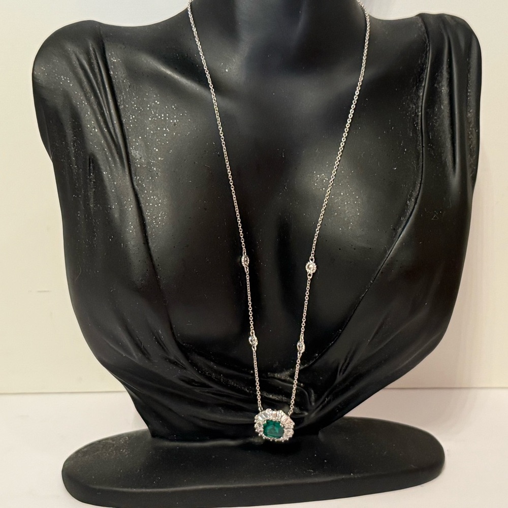 TOVA NECKLACE DIAMONIQUE CZ ROUND BAGUETTES SIMULATED EMERALD PENDANT STERLING - Picture 5 of 11